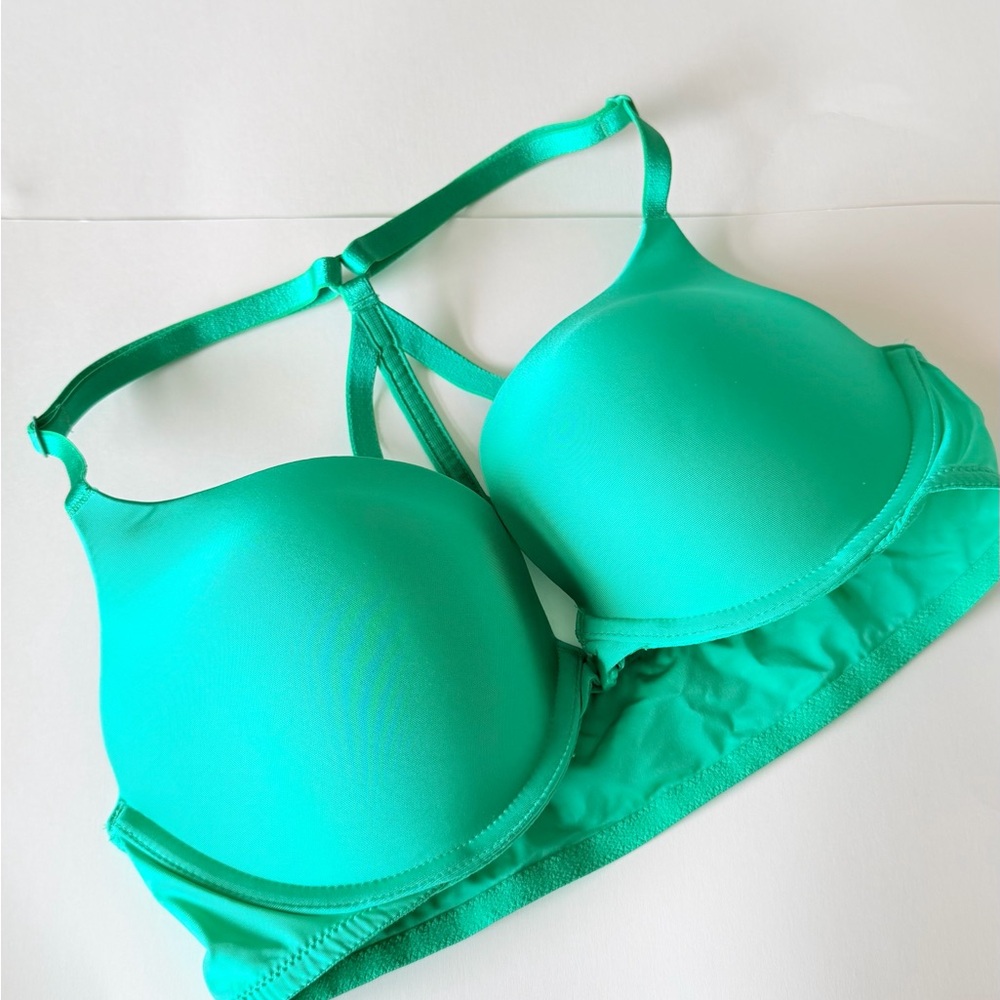 Victoria’s Secret Push up Vibrant Teal Bra 34C
